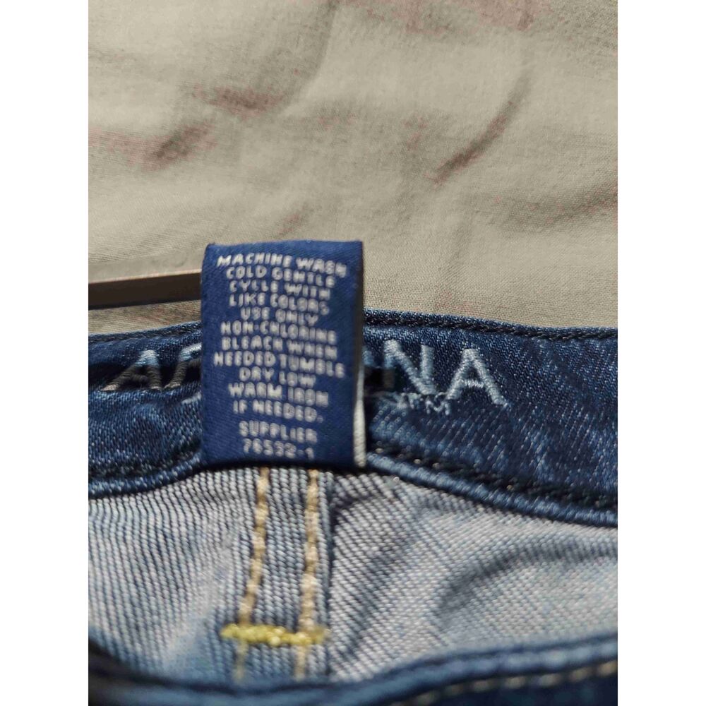 Arizona Jean Co Blue Cuffed Hem Front And Back Pockets Denim Shorts Size 1 - Picture 5 of 5